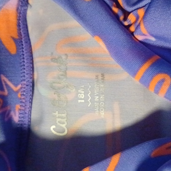 CAT AND JACK, 2 PIECE BATHING SUIT, 18 MONTHS. PURPLE AND PINK. - Picture 5 of 5